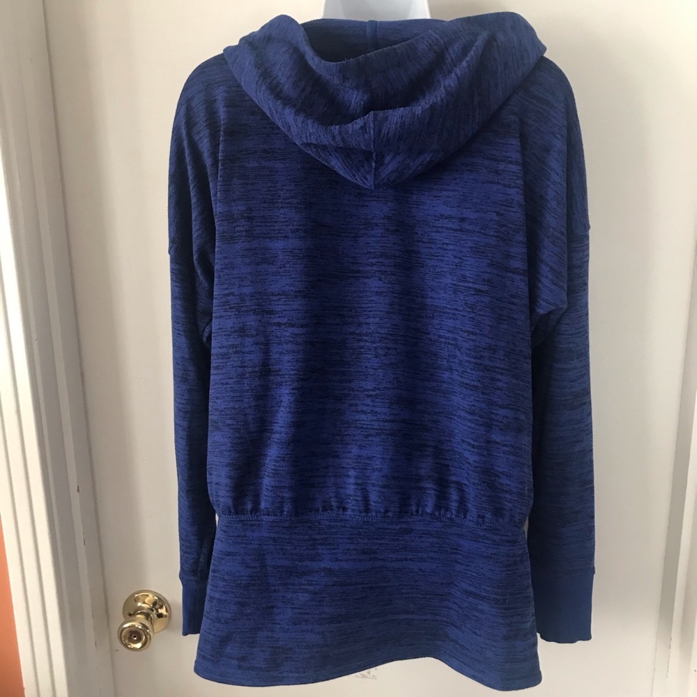 Athleta Sports Top Pullover Hoodie View 6